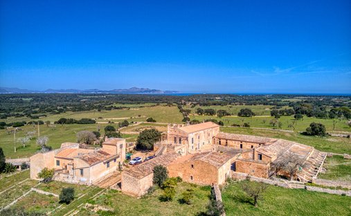 Finca in Son Serra de Marina, Santa Margalida, Balearic Islands 1