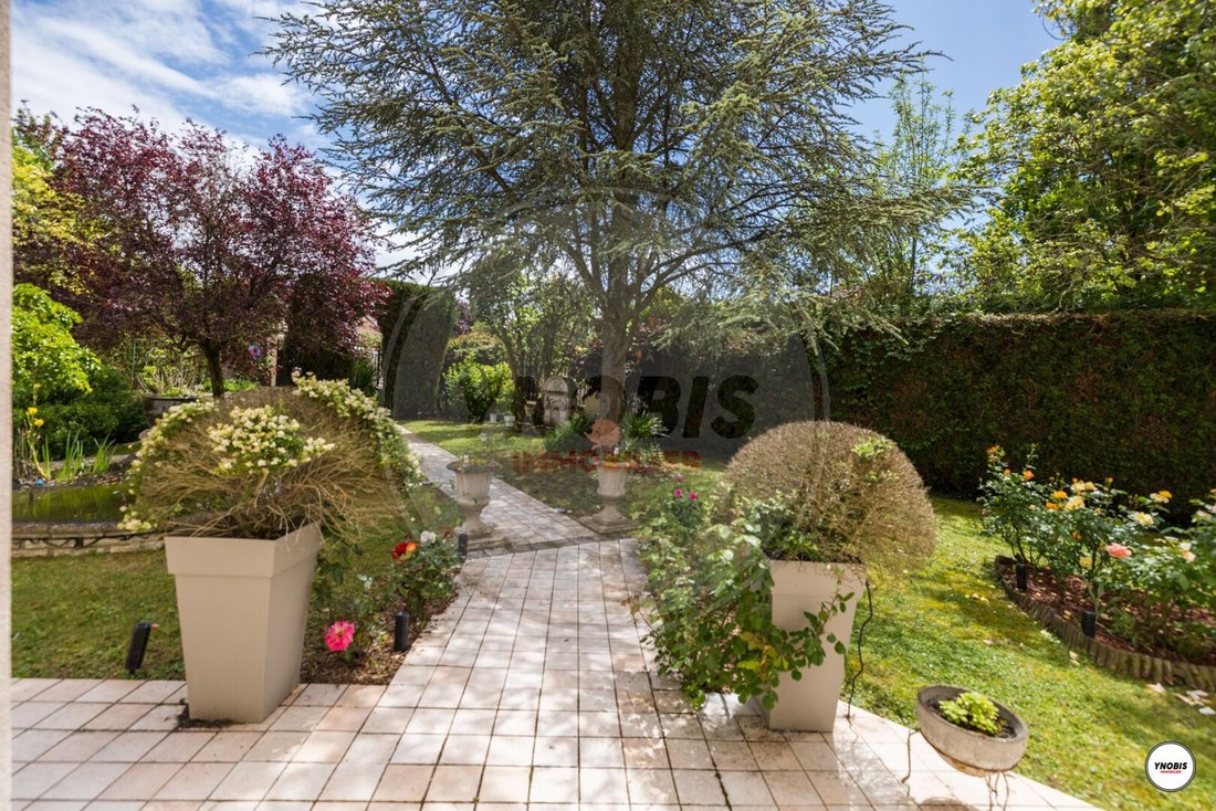 House in Chapet, Ile-de-France, France 3 - 18009505