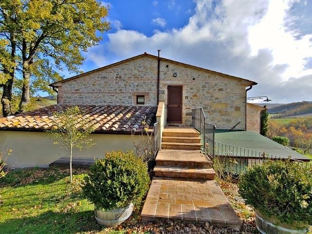 Country House in Radicofani, Tuscany, Italy 2 - 18010235