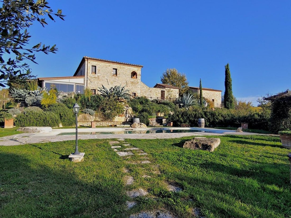 Country House in Rapolano Terme, Tuscany, Italy 1 - 18010394