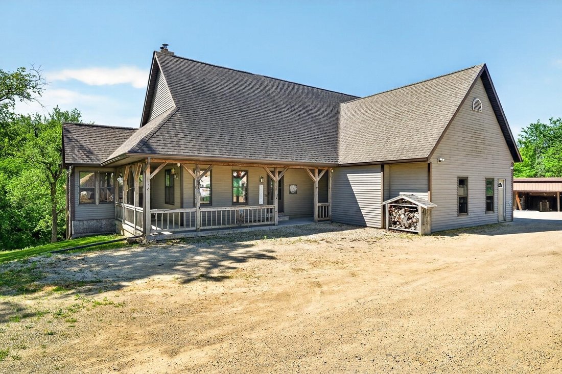 House in Darlington, Wisconsin, United States 4 - 18007530