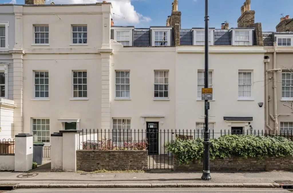 Townhouse in Holly Village, Haringey, England 1 - 18007702