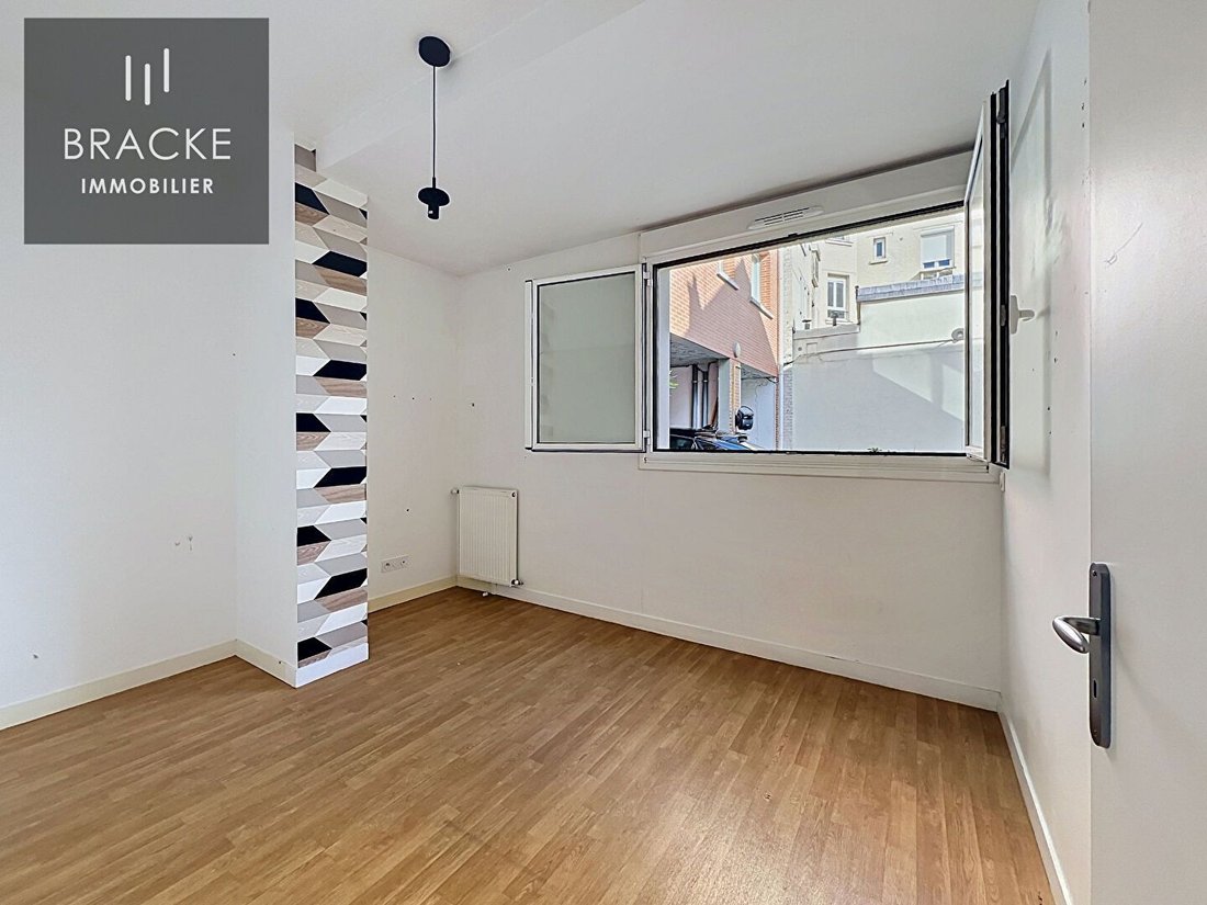 Apartment in Souvenir Français, La Garenne-Colombes, France 5 - 18009232