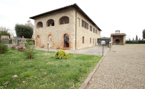 Apartamento en Poggibonsi, Toscana, Italia 1