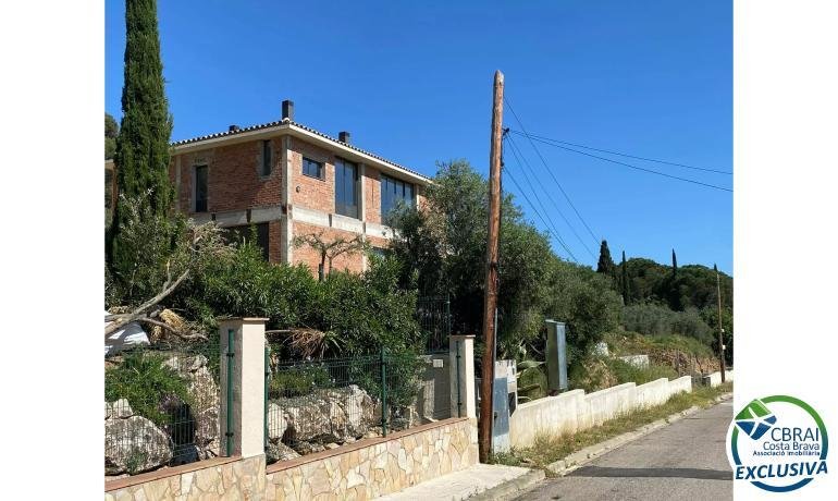 House in Pau, Catalonia, Spain 5 - 18010124