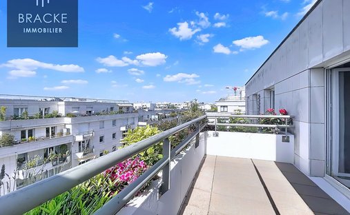 Apartment in Hôtel de Ville, Courbevoie, France 1