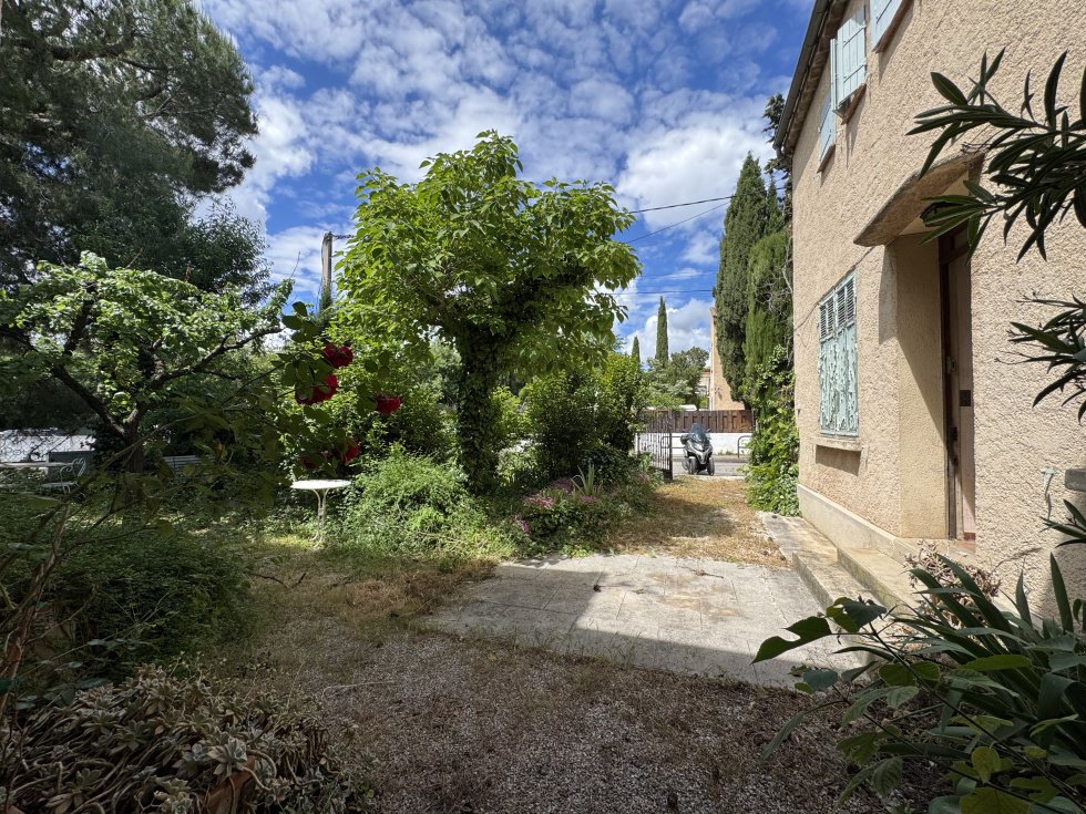 House in Granettes-Jauberte-Sainte Anne, Aix-en-Provence, France 3 - 18009340