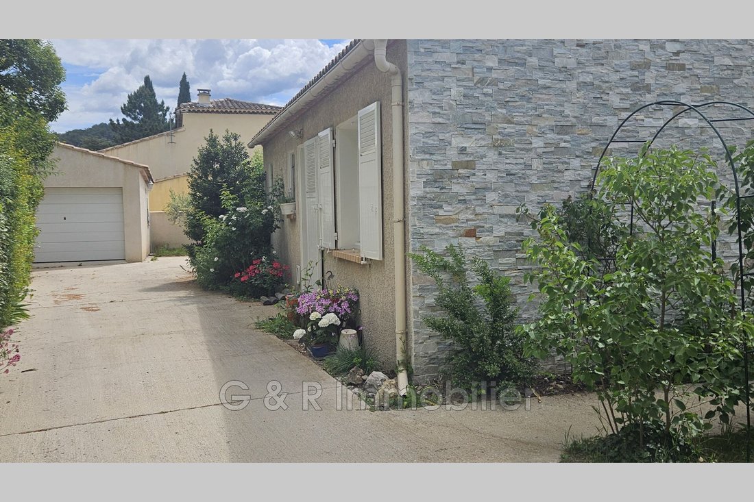 Villa in La Bouilladisse, Provence-Alpes-Côte d'Azur, France 1 - 18006052