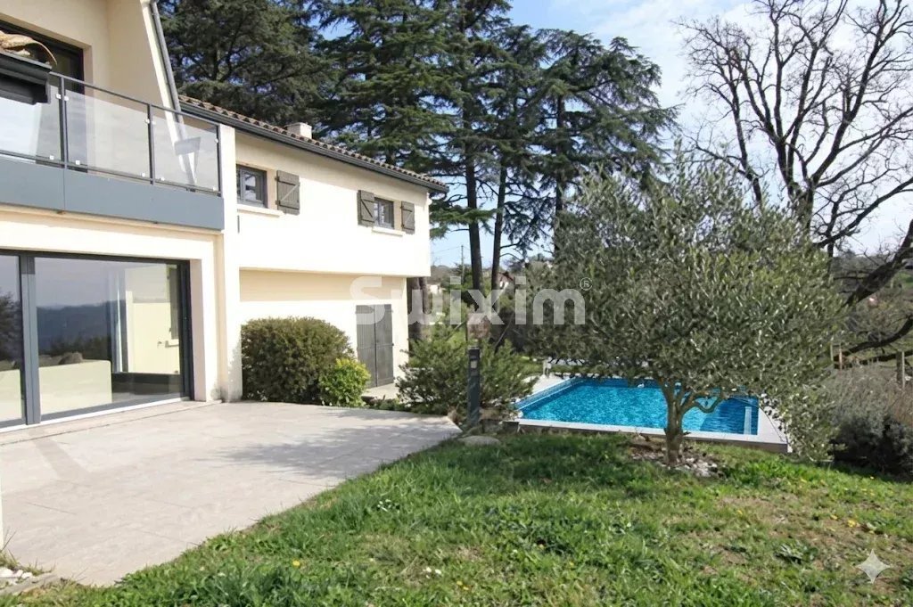 Estate in Charlemagne, Vienne, France 1 - 17558306