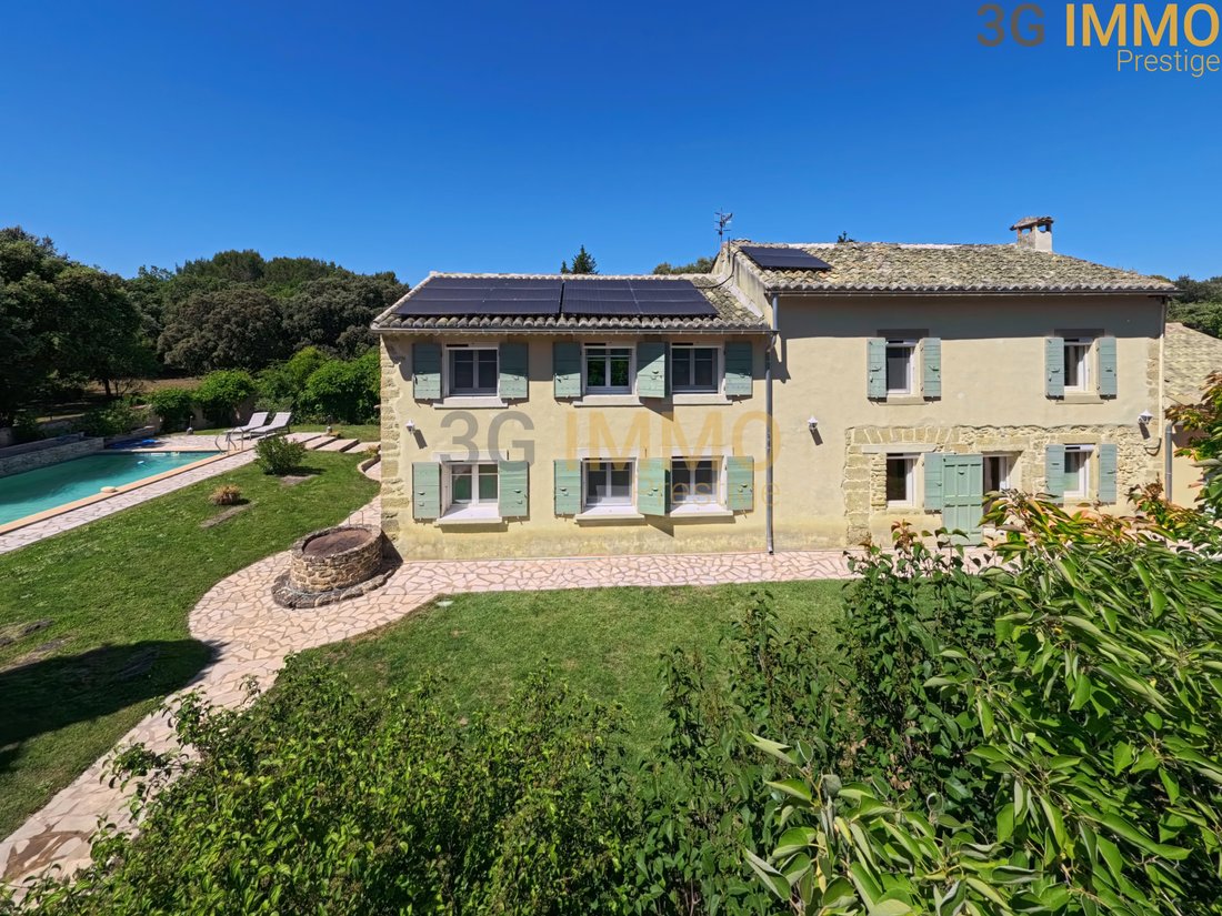 Casa en Sérignan-du-Comtat, Provenza-Alpes-Costa Azul, Francia 1 - 17325143