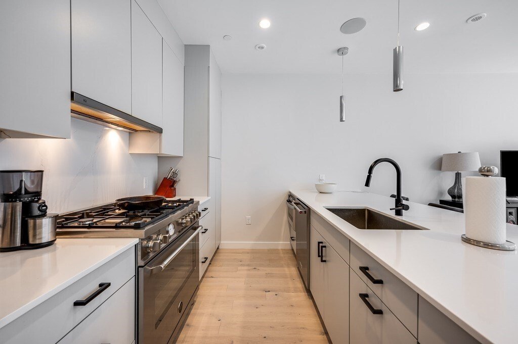 Condo in Boston, Massachusetts, United States 2 - 18010294