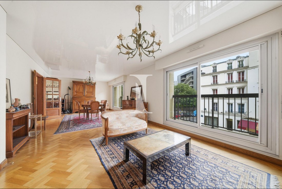 Appartement à Perouses, Paris, Île-de-France 2 - 18012121