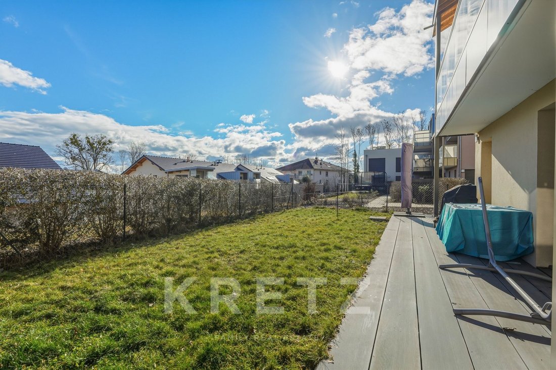 Apartment in Divonne-les-Bains, Auvergne-Rhône-Alpes, France 2 - 18010515
