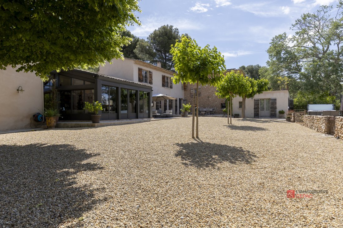 House in Granettes-Jauberte-Sainte Anne, Aix-en-Provence, France 2 - 18008929