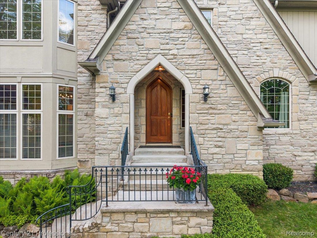 House in Clarkston, Michigan, United States 3 - 17987043