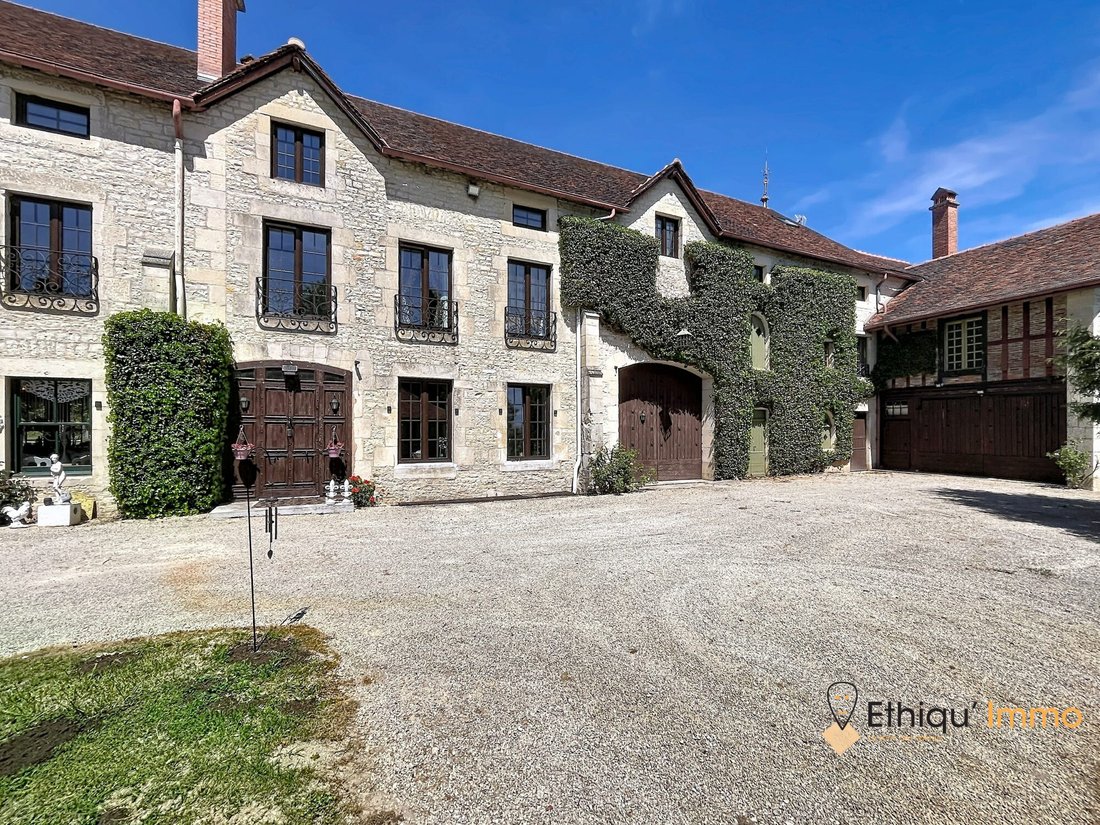 Estate in Laferte-sur-Aube, Grand Est, France 3 - 17995631