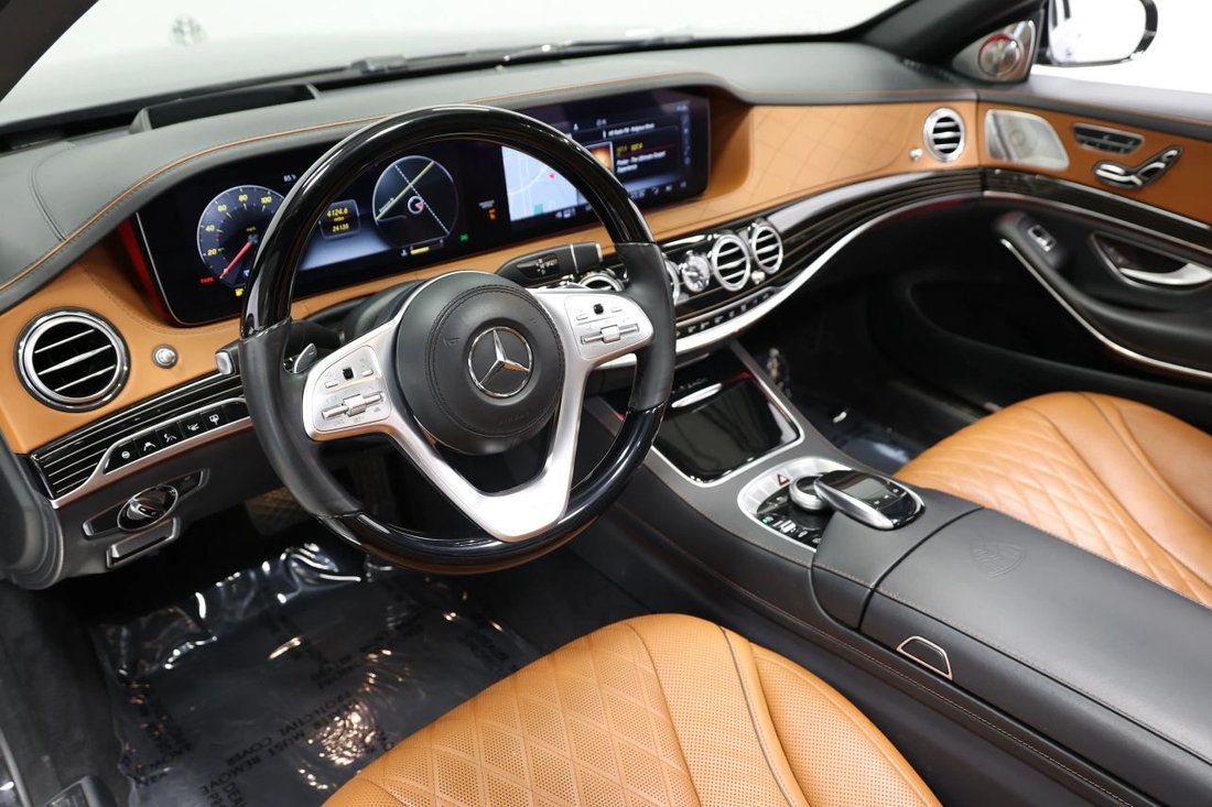 Sedan in Jacksonville, FL, United States 2 - 17856935