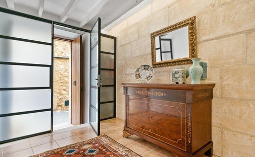 Townhouse in Pollenca, Balearic Islands, Spain 1