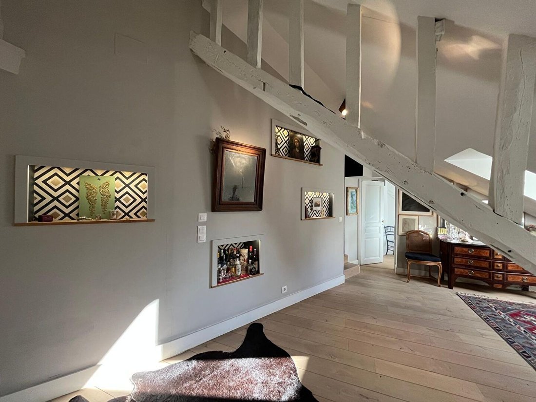 Apartment in Domaine National du Château, Versailles, France 3 - 18008718