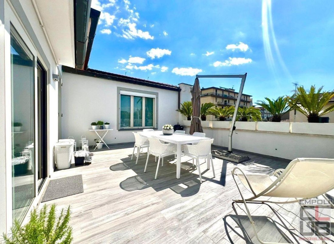 Penthouse in Near Center, Empoli, Tuscany 4 - 18010016