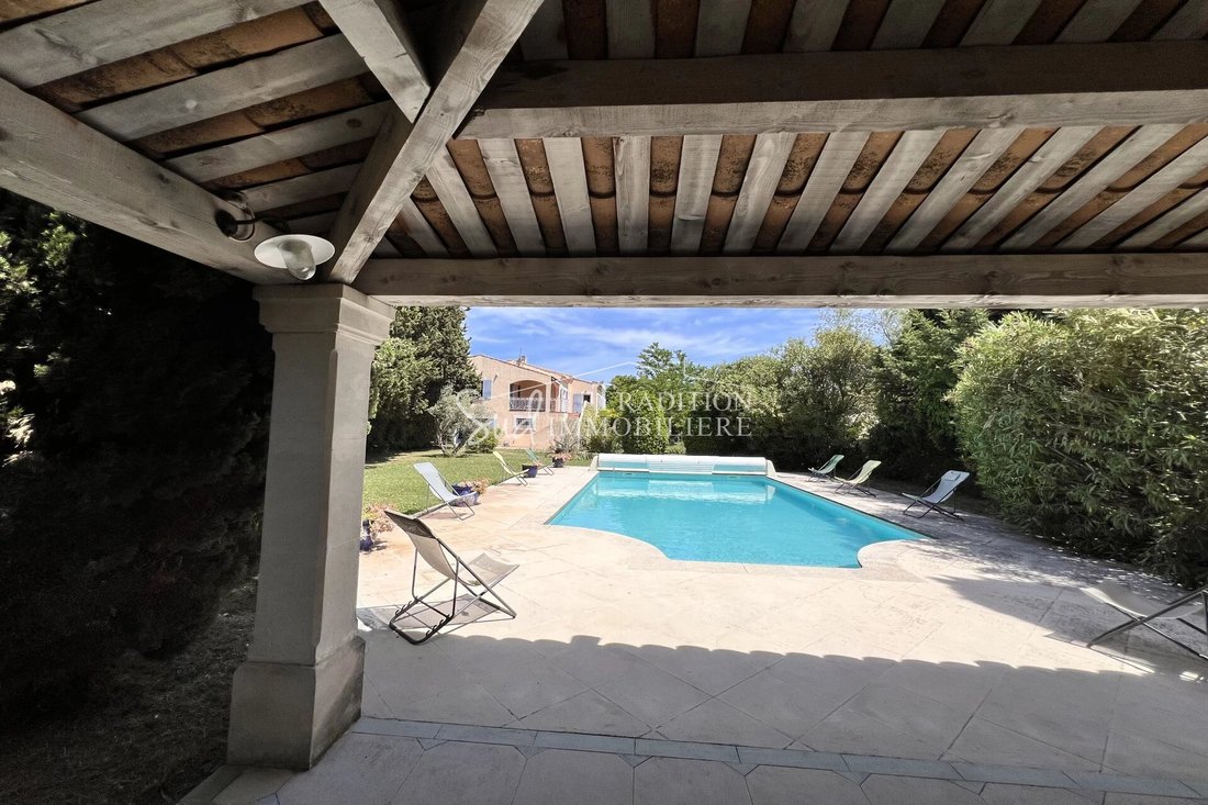 Villa in Fontvieille, Provence-Alpes-Côte d'Azur, France 1 - 17842098