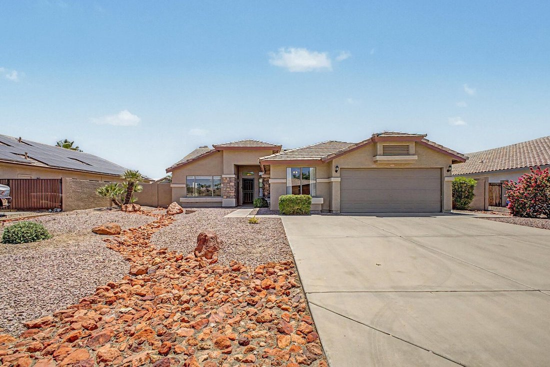 House in El Mirage, Arizona, United States 1 - 18005613