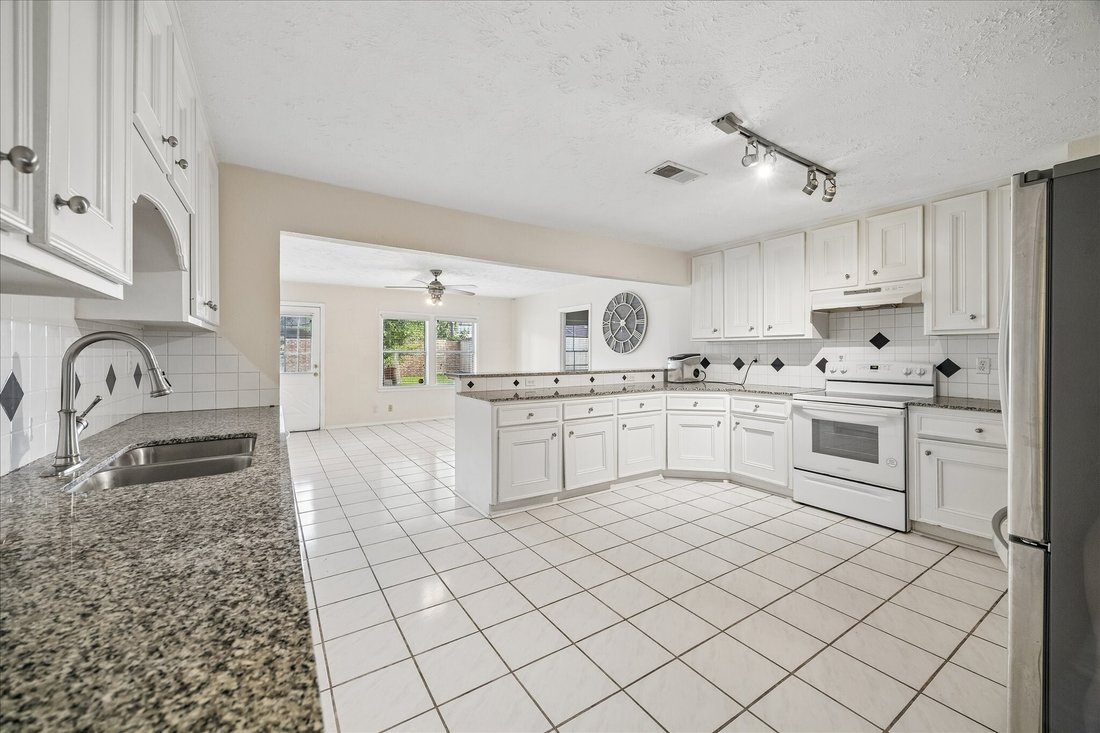 House in Houston, Texas, United States 5 - 18006999