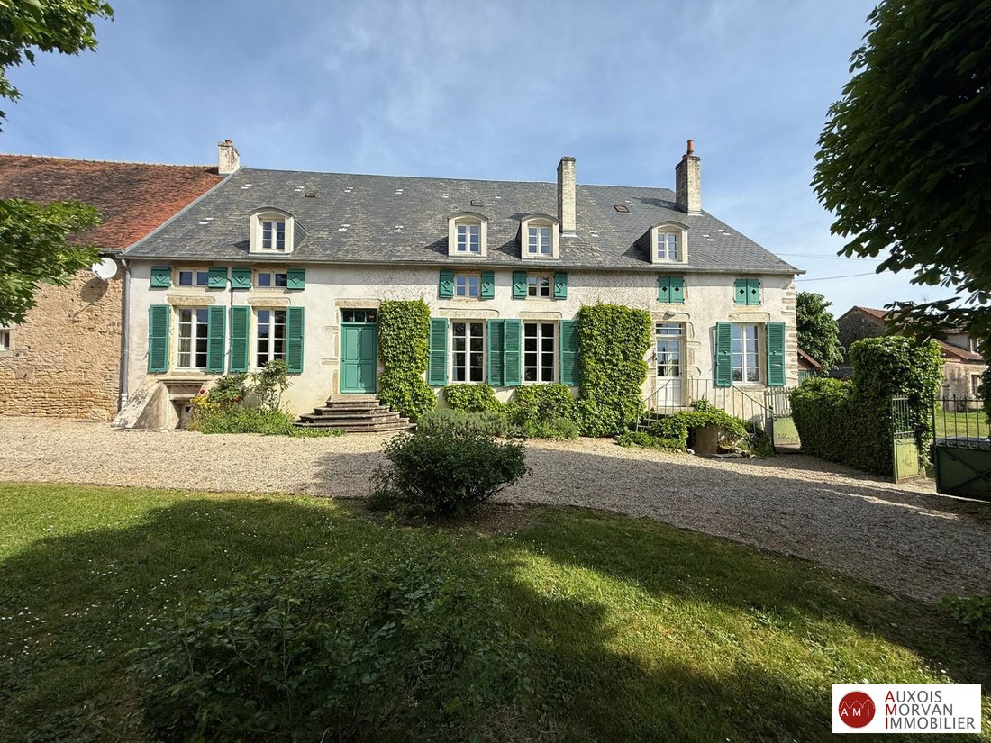 Farm Ranch in Sussey, Bourgogne – Franche-Comté, France 5 - 18012117