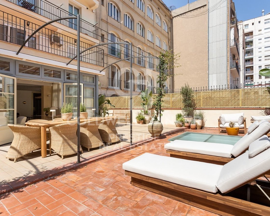 Apartment in Eixample, Barcelona, Spain 2 - 18011285