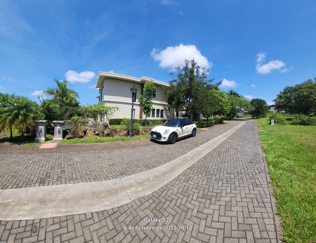 House in Vueltas, Alajuela Province, Costa Rica 2 - 18004912