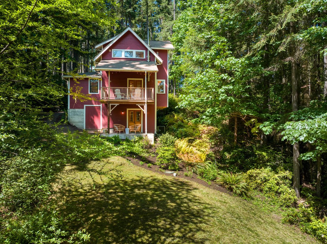 House in Bainbridge Island, Washington, United States 3 - 18010428