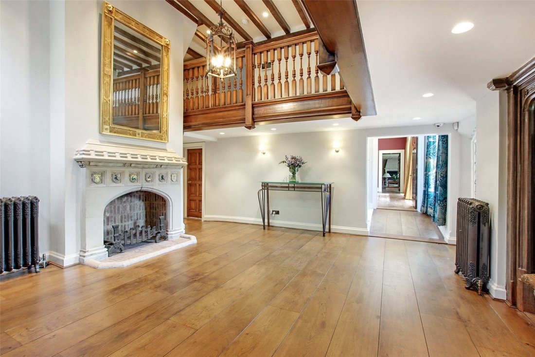 House in Maidstone, England 4 - 18006220
