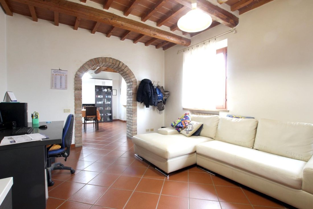 Apartment in Poggibonsi, Tuscany, Italy 4 - 18010461