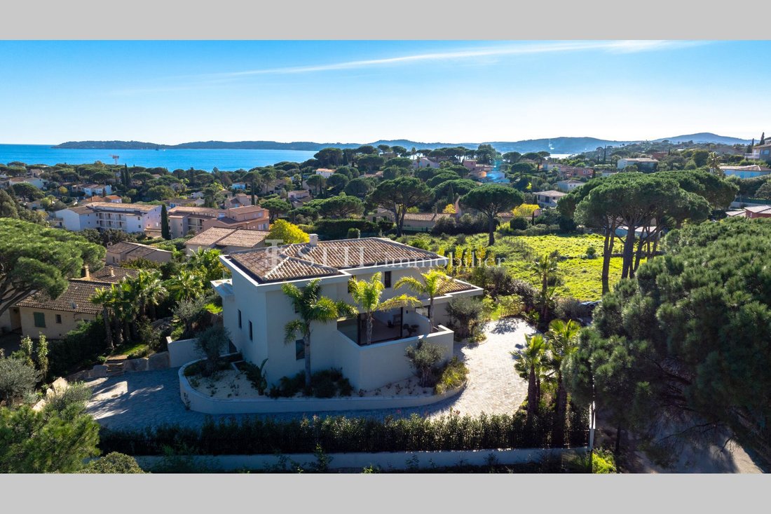 Villa in Ville-Les Saquedes-Le Bouillonnet, Sainte-Maxime, France 1 - 13323070