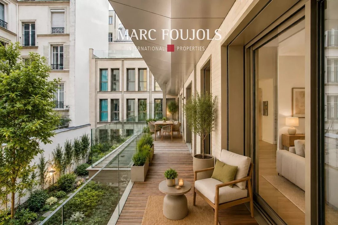 Apartment in Saint Philippe du Roule, Paris 8e Arrondissement, Paris 2 - 17429610