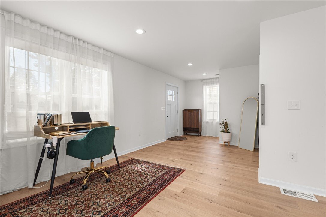 House in North Providence, Rhode Island, United States 4 - 17956476