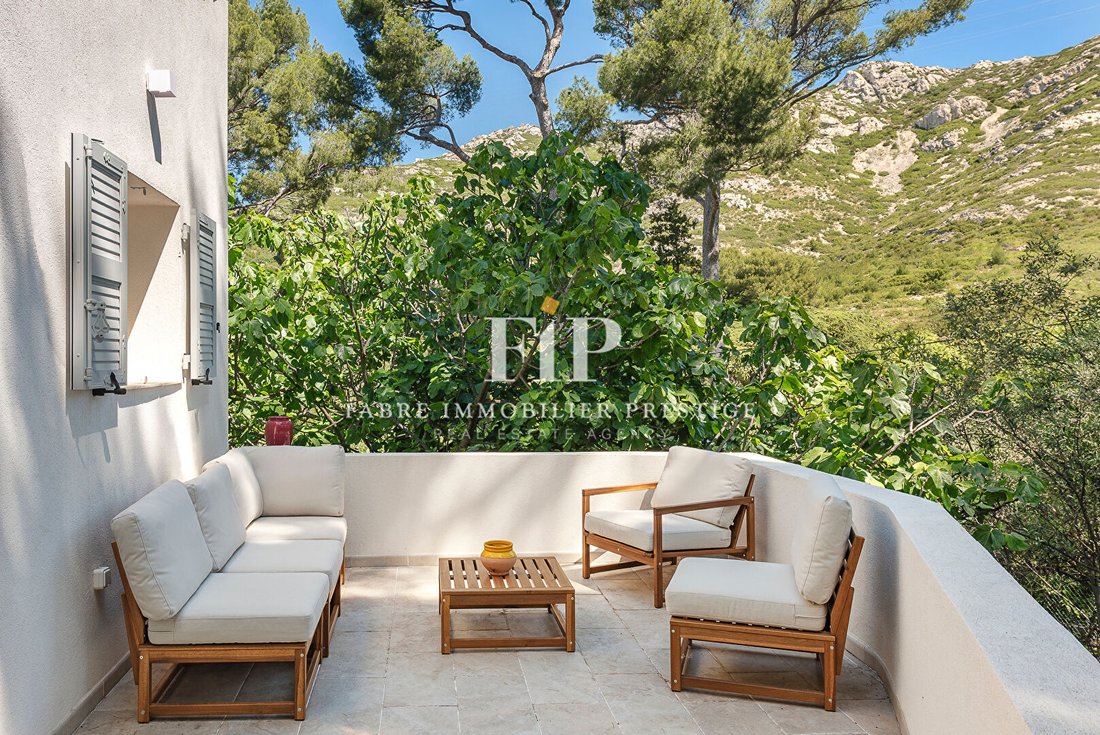 Villa in Le Redon, Marseille, Provence-Alpes-Côte d'Azur 2 - 18011347