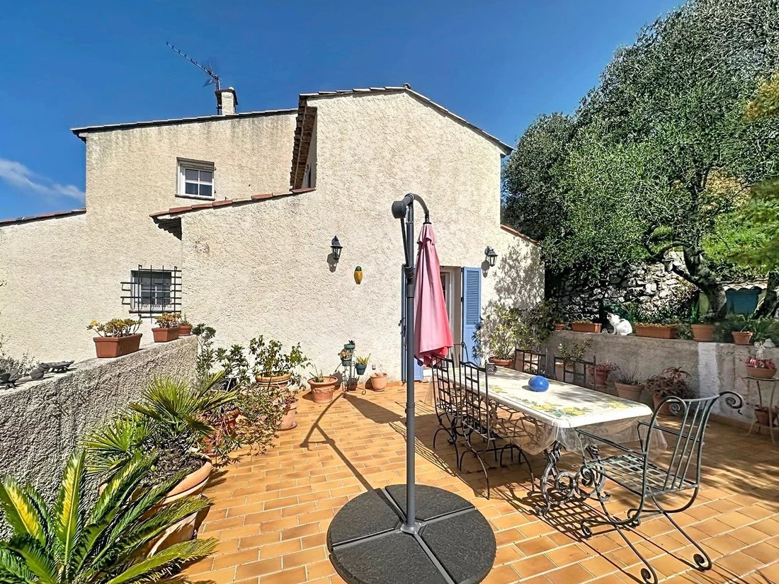 House in Berre-les-Alpes, Provence-Alpes-Côte d'Azur, France 4 - 18004706