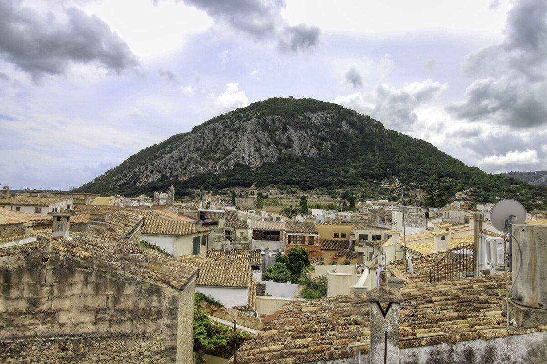 Townhouse in Pollenca, Balearic Islands, Spain 1 - 18010246