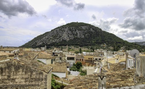 Townhouse in Pollenca, Balearic Islands, Spain 1
