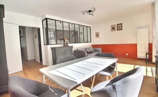 Apartment in Domaine National du Château, Versailles, France 1