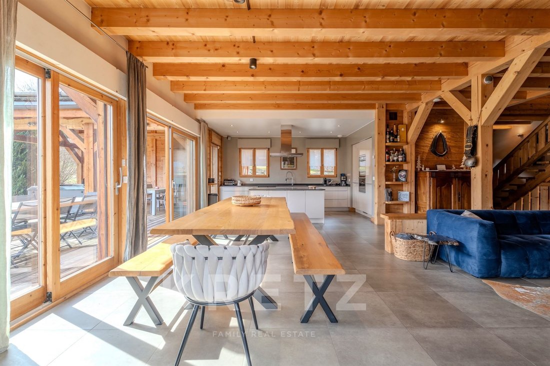 Chalet in Megève, Auvergne-Rhône-Alpes, France 1 - 18010377
