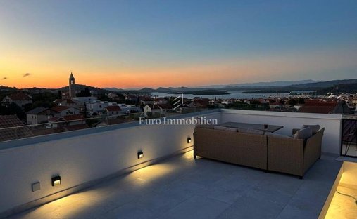 Wohnung in Murter, Gespanschaft Šibenik-Knin, Kroatien 1