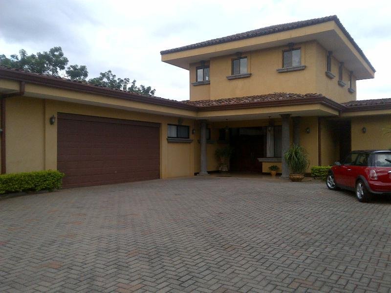 Condominio a Cantone di San Rafael, Provincia di Alajuela, Costa Rica 1 - 18004559