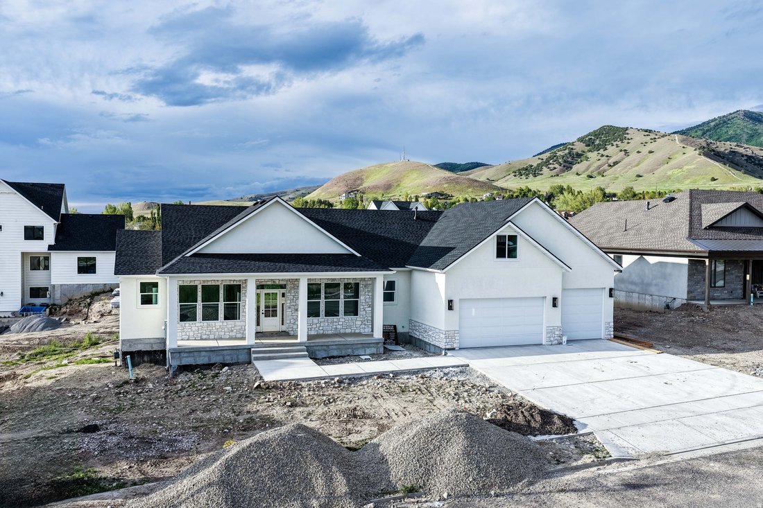 House in Hyde Park, Utah, United States 1 - 18007566
