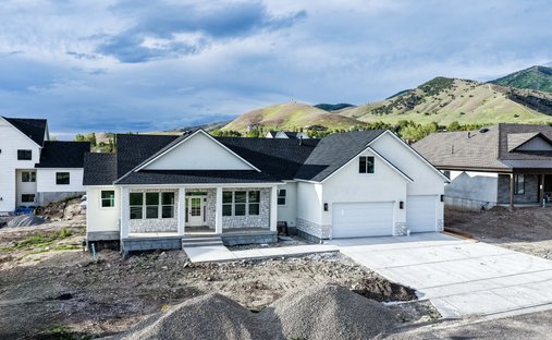 House in Hyde Park, Utah, United States 1