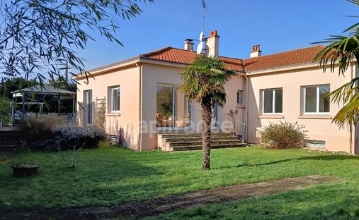 House in Houssais, Rezé, France 1