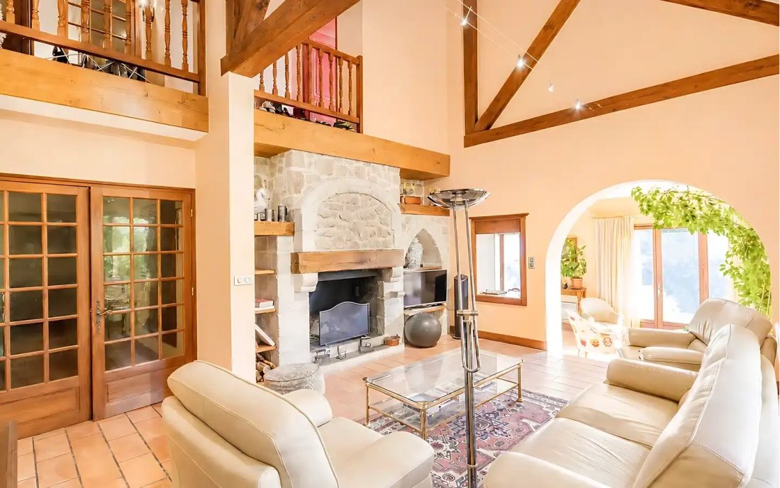 House in Veyrier-du-Lac, Auvergne-Rhône-Alpes, France 3 - 18008729