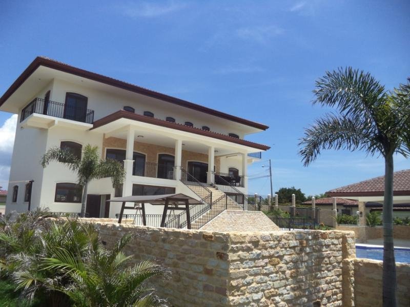 Condo in Vueltas, Alajuela Province, Costa Rica 4 - 18004517