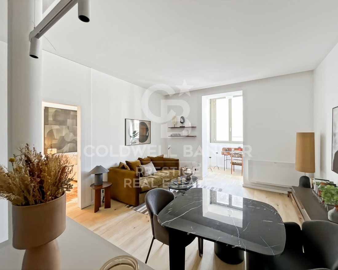Apartment in Eixample, Barcelona, Spain 2 - 13237703